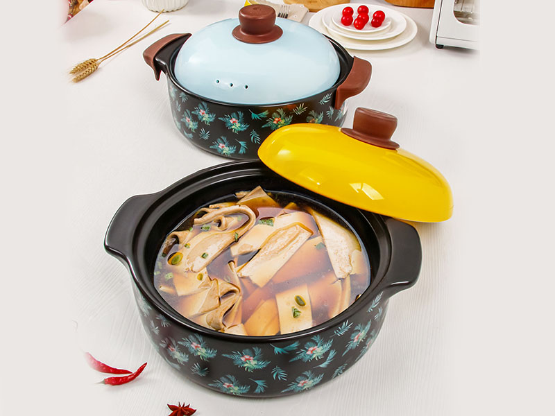 Soup Pot - Feather Black